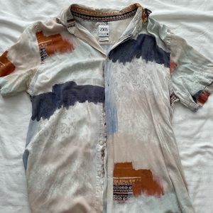Zara Men’s Shirt. Size large but fits like a medium. Cute summer cover up!